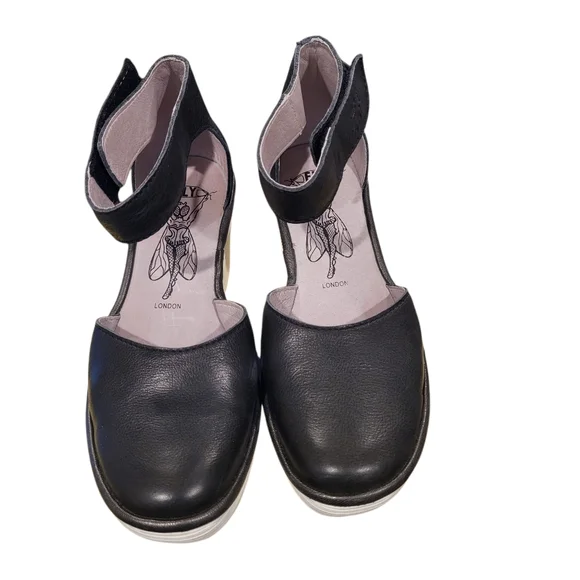 FLY London Women's Brito Sandals Black & Off White Size 37 (US 6-6.5) - Picture 2 of 13